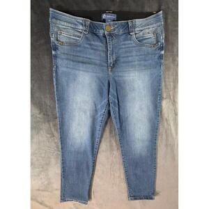 Democracy Ab Solution Jeans Womens Size 16 Blue Wash Cropped Straight Leg Pants